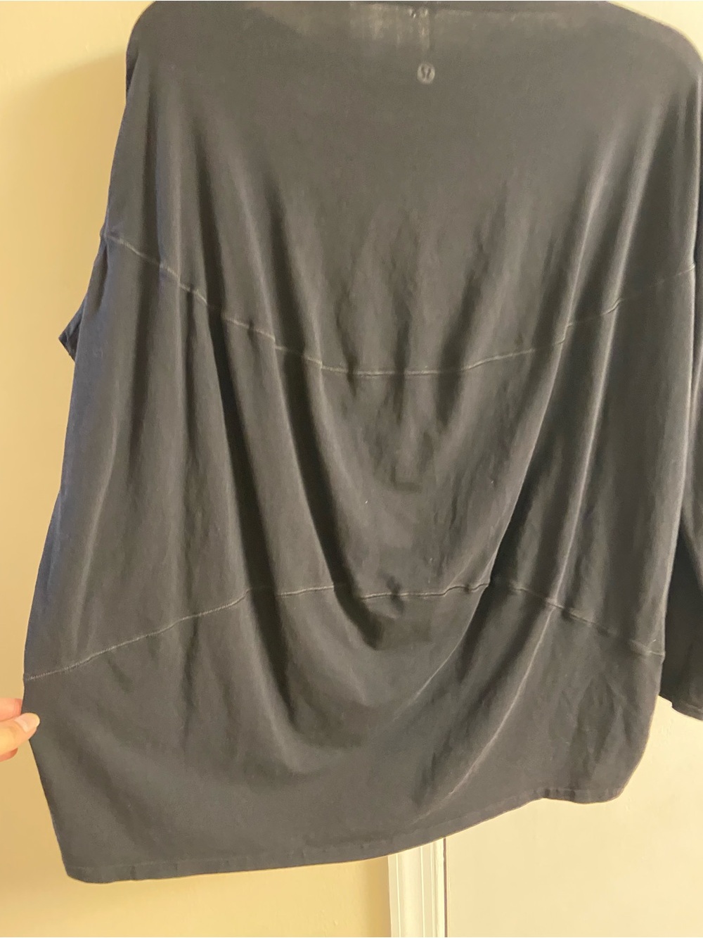 Lululemon Everyday Black Long-Sleeve Crew Neck Top Large - Picture 6 of 7